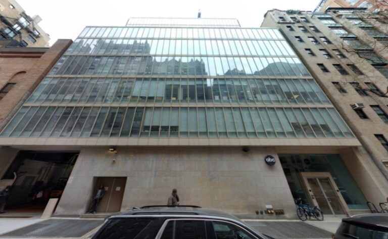 30 West 67th Street